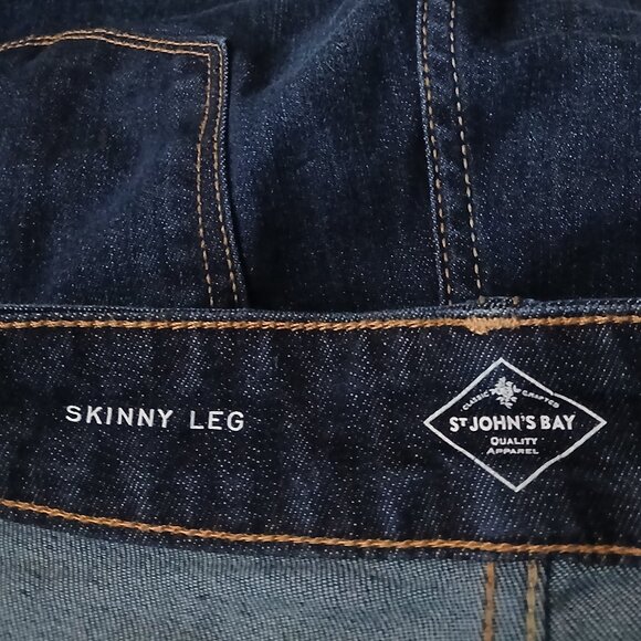 St Johns Bay Jeans 12 Petite Skinny Mid Rise Blue Denim Stretch - Picture 8 of 10